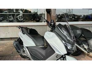 VENDO SYM MAXSYM 400 (2021 - 25) USATA A SEREGNO (CODICE 9850930) - MOTO.IT