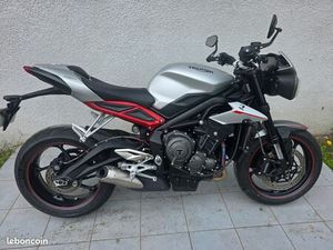TRIUMPH STREET TRIPLE R 765