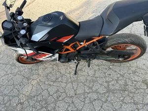 KTM RC 390 4800ЛВ БАРТЕР ЗА КОЛА ИЛИ ДЖИП ГР. ШУМЕН ВОЕННО УЧИЛИЩЕ