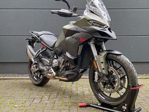 DUCATI MULTISTRADA V2 S TOP ZUSTAND