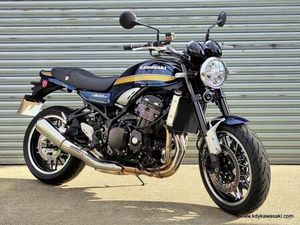 2022 KAWASAKI Z900RS IN BLUE/GOLD.