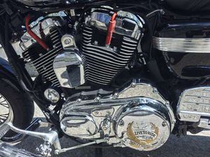 HARLEY-DAVIDSON 1200 CUSTOM NERO