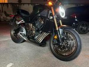 HONDA CB650R E-CLUTCH