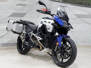 VENDO BMW R 1300 GS ADVENTURE (2025) USATA A CASALGRASSO (CODICE 9850453) - MOTO.IT