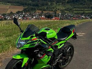 KAWASAKI NINJA 125 PERFORMANCE