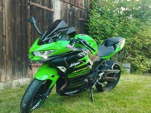 KAWASAKI NINJA 400 KRT