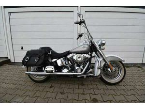 HARLEY-DAVIDSON HERITAGE