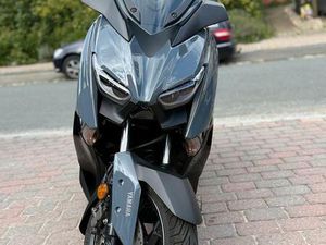 YAMAHA X MAX 125