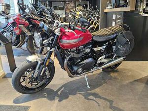 TRIUMPH SPEED TWIN