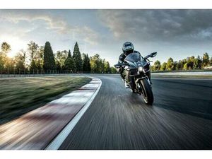 2026 KAWASAKI NINJA H2 CARBON ZX1002JTANN