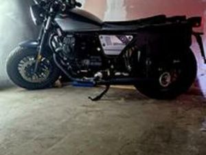 MOTO GUZZI V9 - 2024