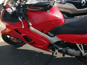 VEND HONDA VFR 800 FI 2001