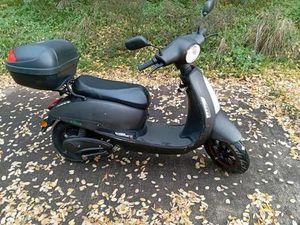 ELEKTRO ROLLER 1200 WATT 45 KM/H IM GUTEN ZUSTAND