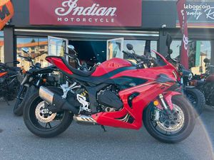 QJ MOTOR SRK800RR 2024