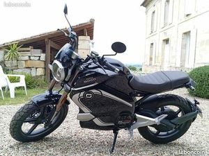 NEUF : SUPER SOCO TC WANDERER PRO 125, MAGNIFIQUE MOTO ÉLECTRIQUE SOUS GARANTIE