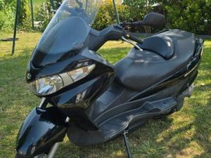 SCOOTER BURGMAN SUZUKI 125