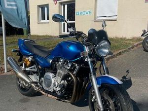 YAMAHA XJR 1300