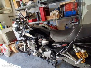 YAMAHA 1300 XJR