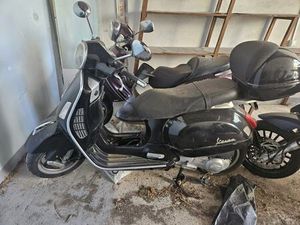 PIAGGIO VESPA 125 125 CM3, 2010 GOD.