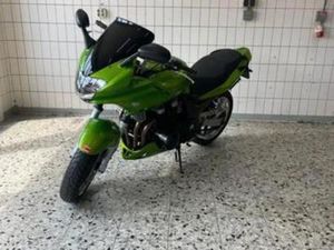 KAWASAKI ZR-7S | GROEN | 2003 | 34.777 KM | €2.149 | REMUS — MOTOREN | KAWASAKI — MARKTPLAATS