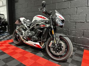 2019 TRIUMPH SPEED TRIPLE 1050 RS A VENDRE