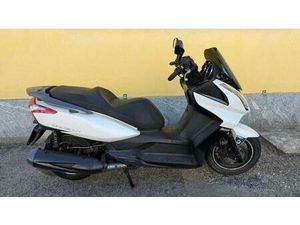 VENDO KYMCO DOWNTOWN 300I (2009 - 17) USATA A VIGEVANO (CODICE 9851801) - MOTO.IT