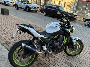 KAWASAKI - Z650