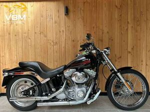 HARLEY-DAVIDSON SOFTAIL STANDARD FXST ZWART