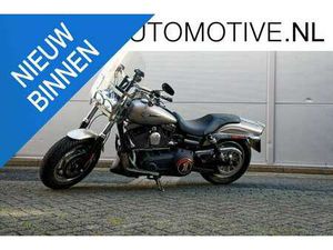 HARLEY-DAVIDSON DYNA FAT BOB 96 FXDF GRIJS
