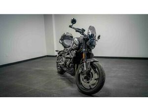 2022 TRIUMPH TRIDENT 660 MATT JET BLACK AND SILVER ICE