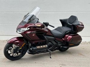 HONDA GL 1800 GOLDWING TOUR