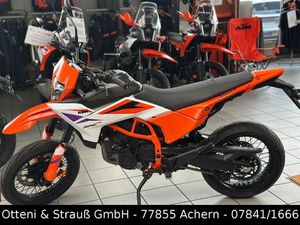 KTM 390 SMC R
