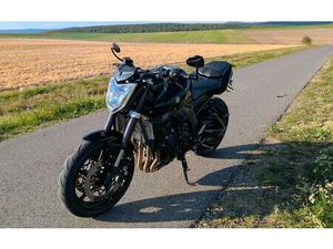 YAMAHA FZ1