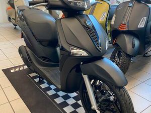 NEU PIAGGIO LIBERTY SPORT 125 E5+ SCHWARZ MATT MOD.25