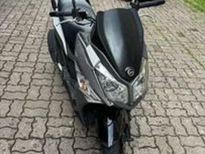 VENGO SCOOTER 125 SYM JET 14