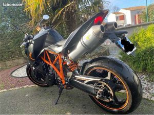 KTM SUPERDUKE R 990