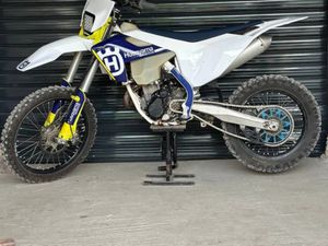 HUSQVARNA FE 250 FE 2018 →