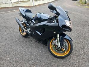GSXR 750 2001