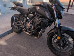 MOTO YAMAHA MT07 PERMIS A2 LIGNE AKRA