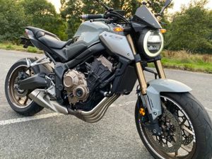 HONDA CB650R 2022