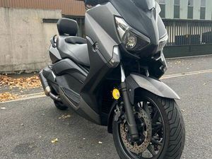 YAMAHA XMAX 400 ABS