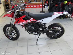 MOTO 50 MRT RIEJU SUPER MOTARD