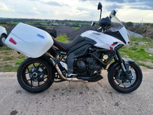 TRIUMPH TIGER SPORT 1050