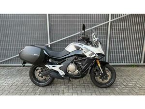 VENDO CFMOTO 650MT (2021 - 24) USATA A VIGEVANO (CODICE 9852549) - MOTO.IT