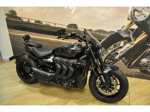 TRIUMPH ROCKET 3 STORM GT