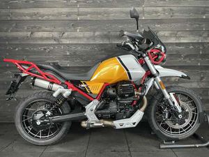 MOTO GUZZI V 85 TT GIALLO MOJAVE E5 GEEL