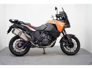 KTM 1290 SUPER ADVENTURE S ORANJE