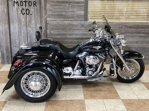 2006 HARLEY-DAVIDSON® ROAD KING® CLASSIC BLACK