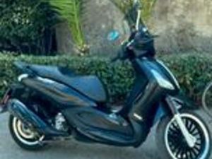 BEVERLY 300 I.E POLICE