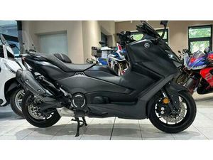 VENDO YAMAHA T-MAX 560 (2022 - 24) USATA A TORINO (CODICE 9853390) - MOTO.IT